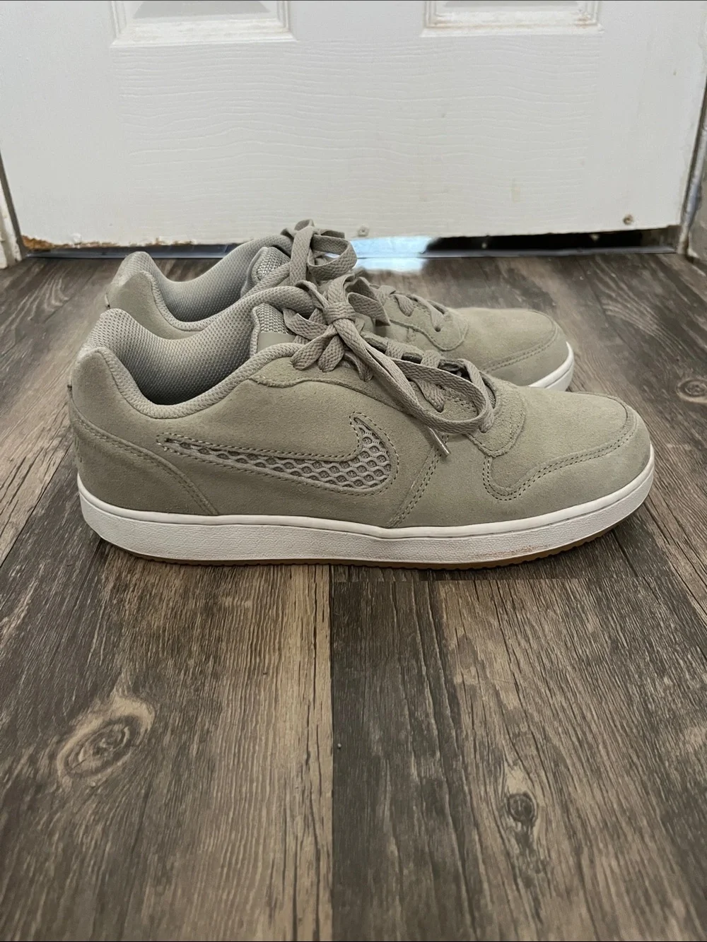 Nike Women’s Light Sage Suede Low-Top Sneakers - Gray/White
